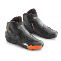 b2b2b2-PHO_PW_PERS_VS_323167-3PW20000840X-S-MX-1-R-BOOTS_%23SALL_%23AWSG_%23V1