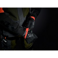 b2b2b2-PHO_PW_HERO_253036-3PW191710X-ADV-R-GLOVES-HERO_%23SALL_%23AWSG_%23V1