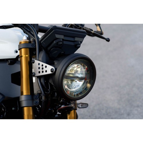 Signature LED headlight